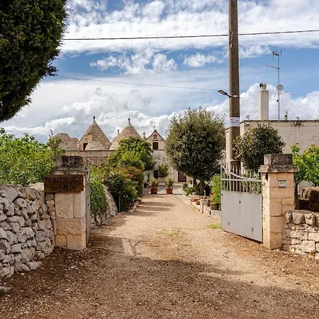 Trullo Del Leccio Da Madia